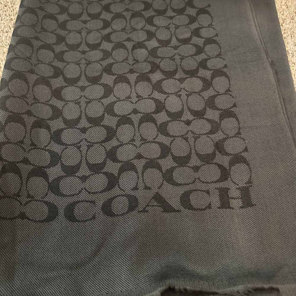 Coach Black Signature Pattern Scarf / Stole
